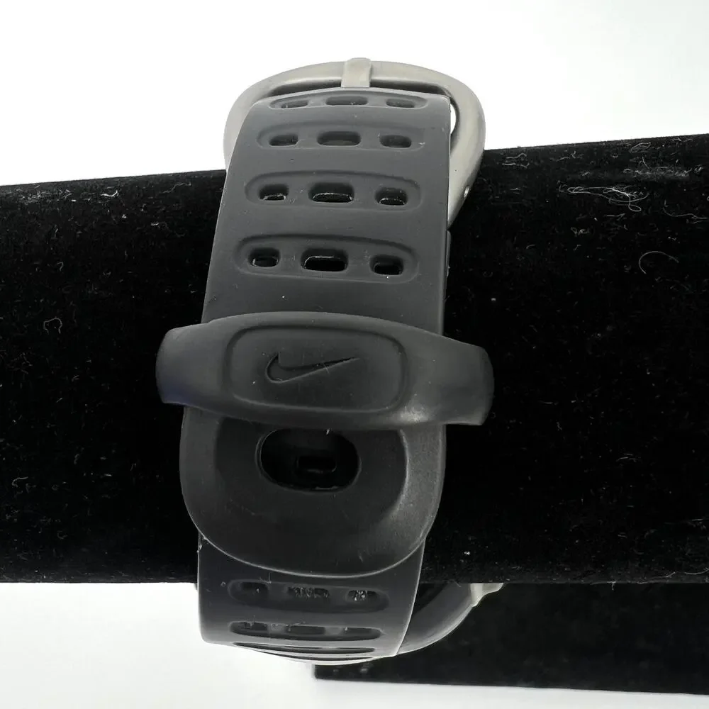 Nike Black Gray Triax CV10 SM0020 Wrist Watch Works